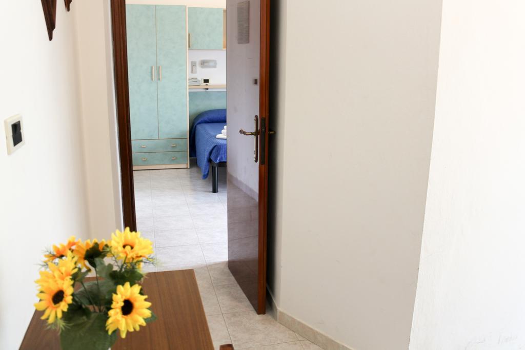 Hotel Buda Bellaria-Igea Marina Habitación foto