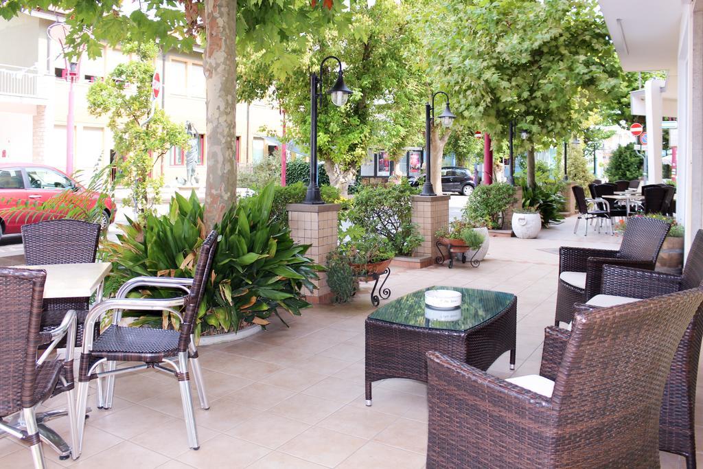 Hotel Buda Bellaria-Igea Marina Exterior foto